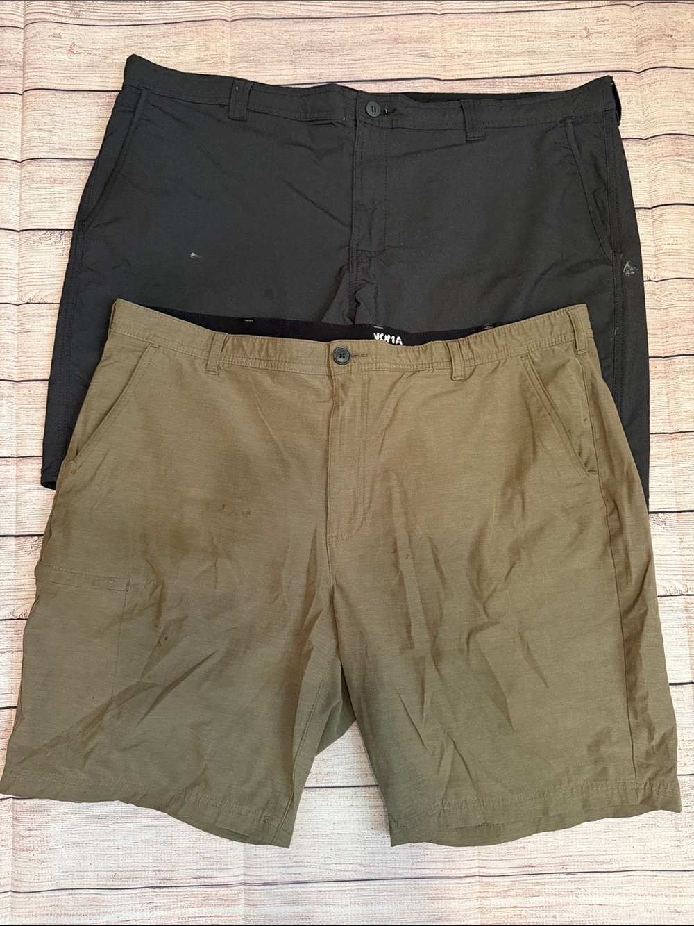 🆓🆓🆓Free w/ Purchase 🆓🆓Men's Casual Shorts - Black and Brown-46